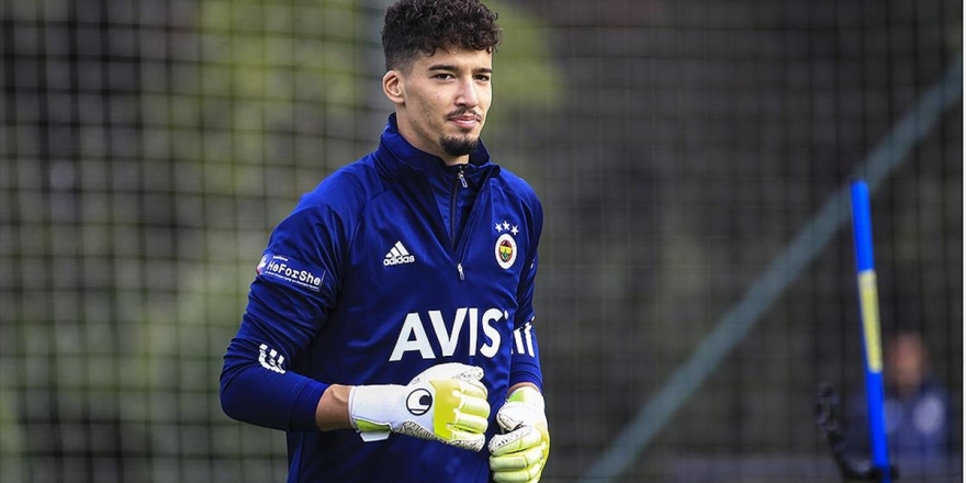 Altay Bayındır: İnşallah Herkesin Mutlu Olacağı Bir Sezon Geçiririz