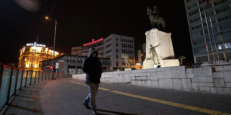 İçişleri Bakanlığı Yeni Kısıtlama Ve Tedbirlere İlişkin Genelgelerle İlgili Soruları Yanıtladı
