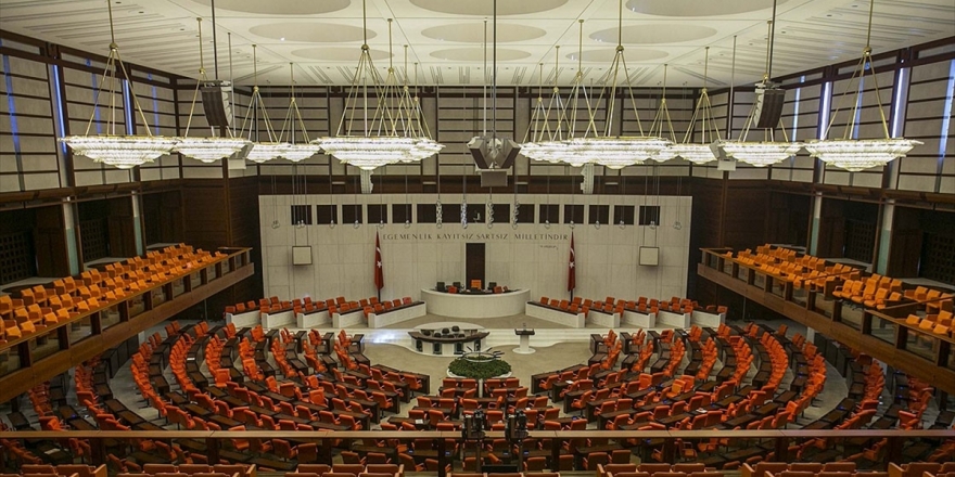 Kadınların Tbmm'deki Temsiliyeti Cumhuriyet Tarihinin En Üst Seviyesinde