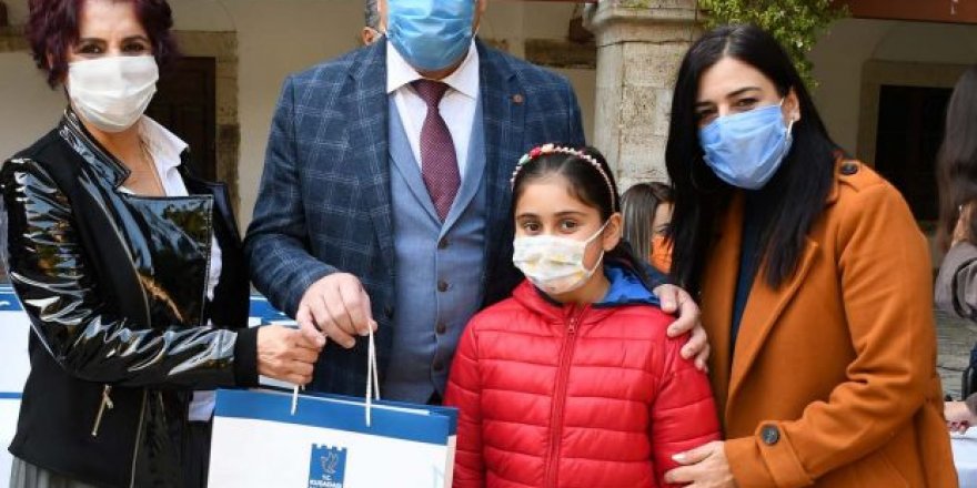 Kuşadası Belediyesi'nden Eğitime Kesintisiz Destek