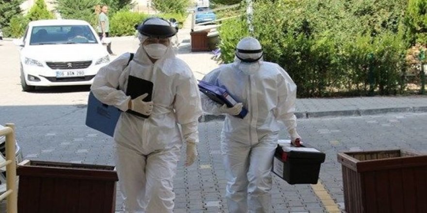 Üfürükçü Teyze Bütün Köye Bulaştırdı