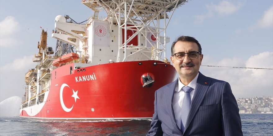 Bakan Dönmez: Kanuni Sondaj Gemisi Karadeniz'de Sondaja Hazırlanıyor