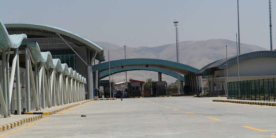 İran'da Türkiye Gümrükleri Aleyhine Çıkan Haberler İkili Ticarete Zarar Veriyor