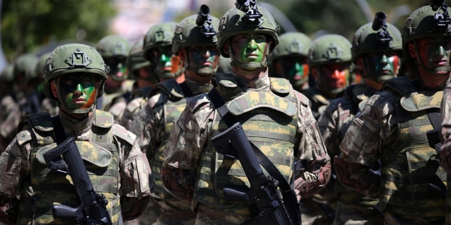 Mehmetçik Azerbaycan'daki Askeri Geçit Törenine Katılacak