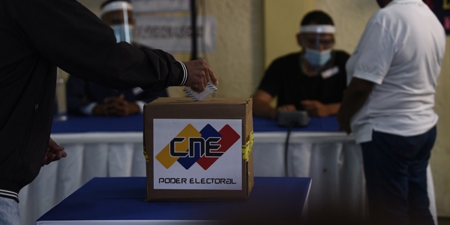 Venezuela'da Parlamento Seçimleri Siyasi Krizi Derinleştirebilir