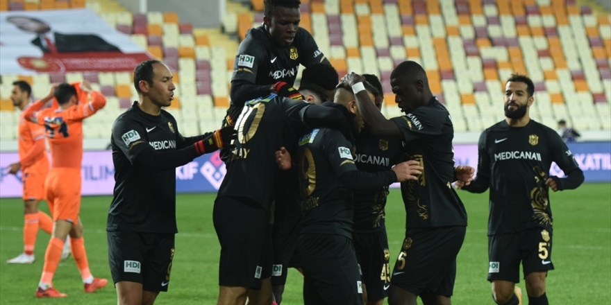 Yeni Malatyaspor, Fenerbahçe Karşısında İlk Peşinde