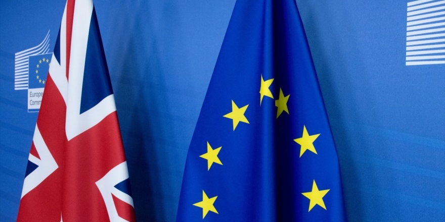 AB Ve İngiltere Farklılıkları Gideremedi