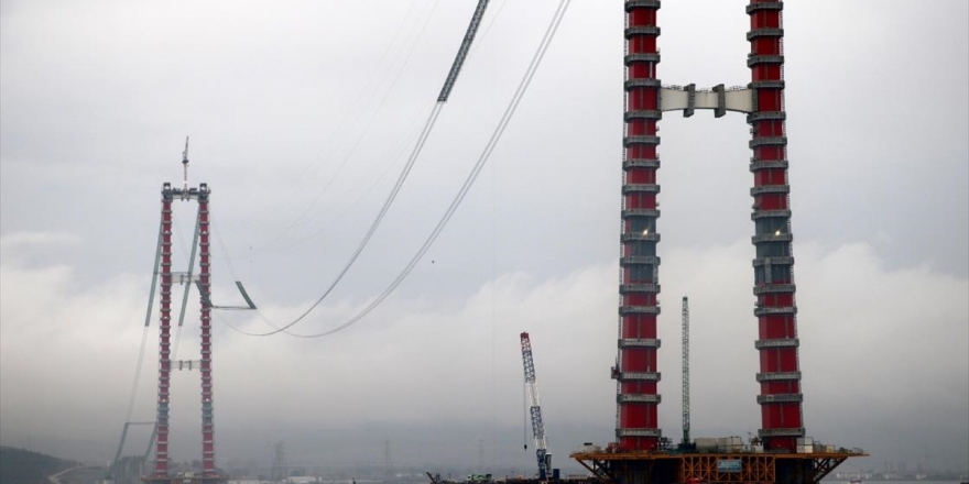 Çanakkale Boğazı, 1915 Çanakkale Köprüsü Kedi Yolu Çalışmaları Nedeniyle Gemi Geçişlerine Kapatıldı