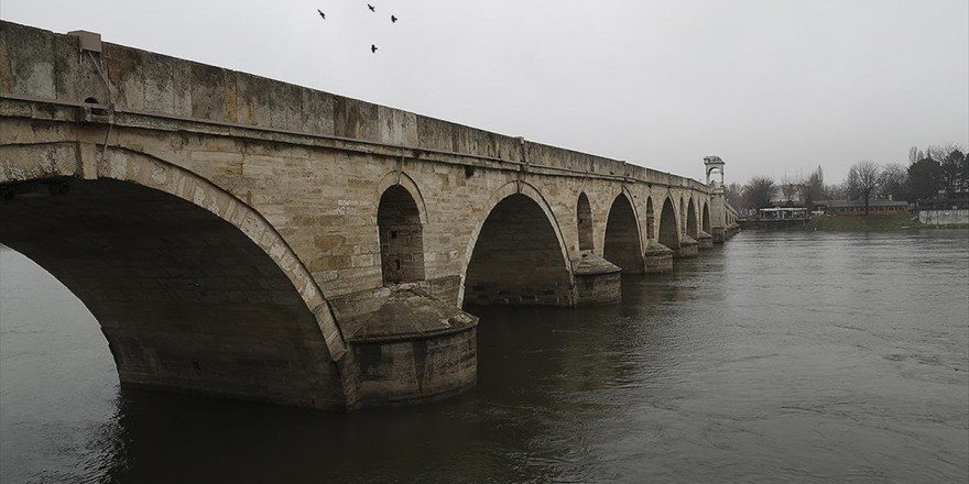 Meriç Nehri'nin Debisi Son Yağışlarla 3 Katına Çıktı