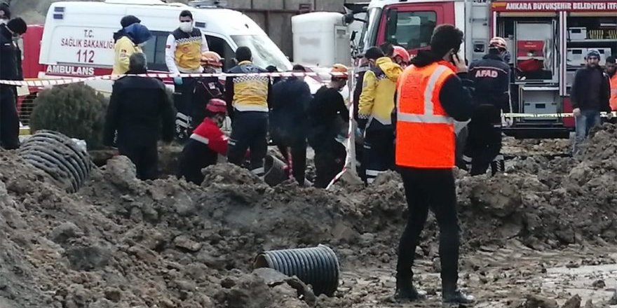 Başkent'te Göçük: 2 İşçi toprak altında