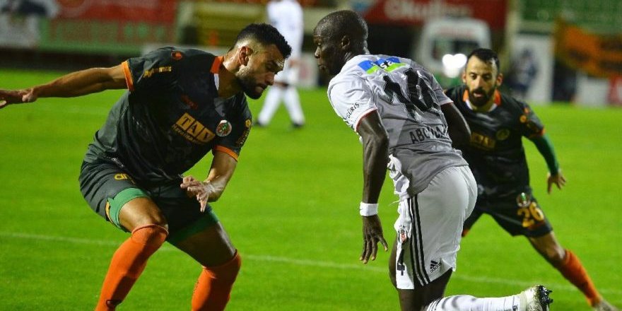 Alanyaspor, Beşiktaş'ı Puansız Gönderdi