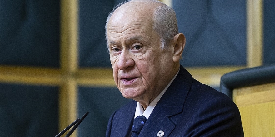 Ak Parti'den Bahçeli'ye Parti Kapatma Yanıtı