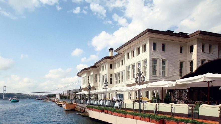 Les Ottomans Hotel olarak işletilen Muhsinzade Yalısı Akbank’ın oldu