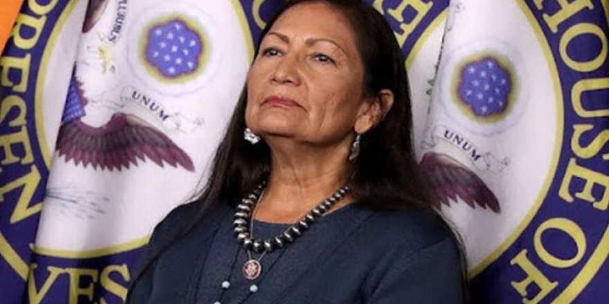 Biden'ın İçişleri Bakanı yerli Amerikalı Haaland olacak