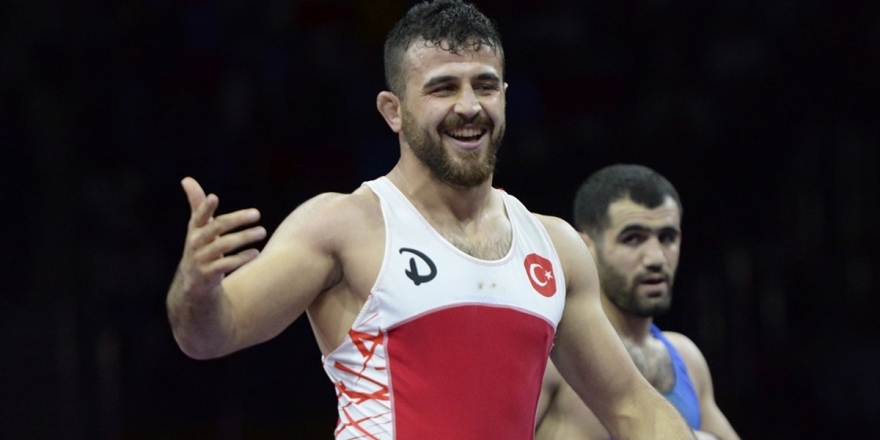 Milli Güreşçi Muhammet Nuri Kotanoğlu, Dünya Kupası'nda Gümüş Madalya Kazandı