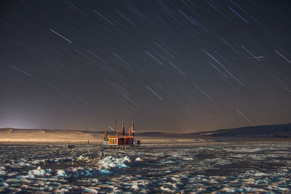 Çıldır Gölü'nde kartpostallık görüntüler