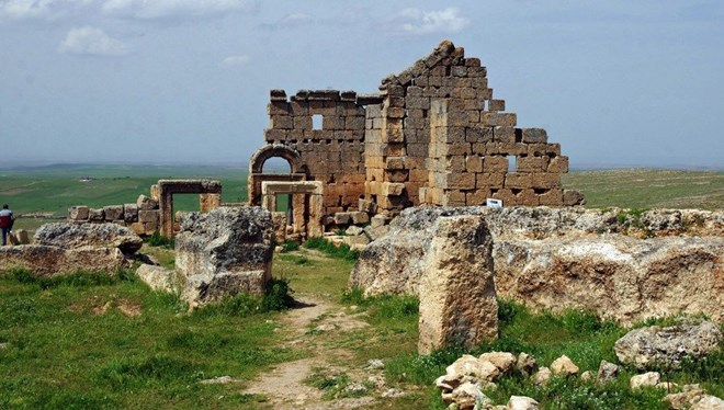 Zerzevan Kalesi'nin hikayesi sosyal medyada anlatılacak