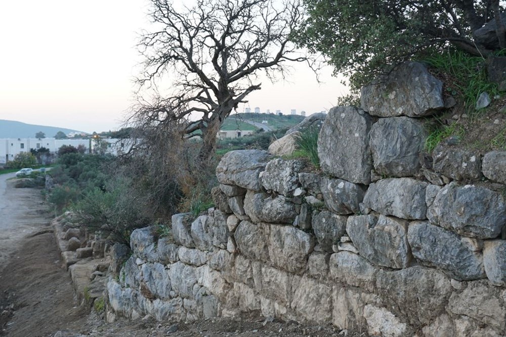Bodrum'da 2400 yıllık tarihi Halikarnassos Surları gün yüzüne çıkıyor