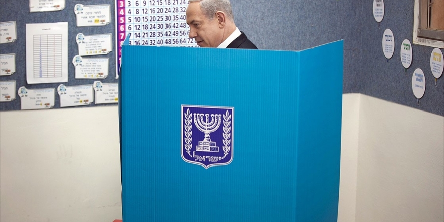 Netanyahu'nun Partisi Anketlerde Gerilemeye Devam Ediyor