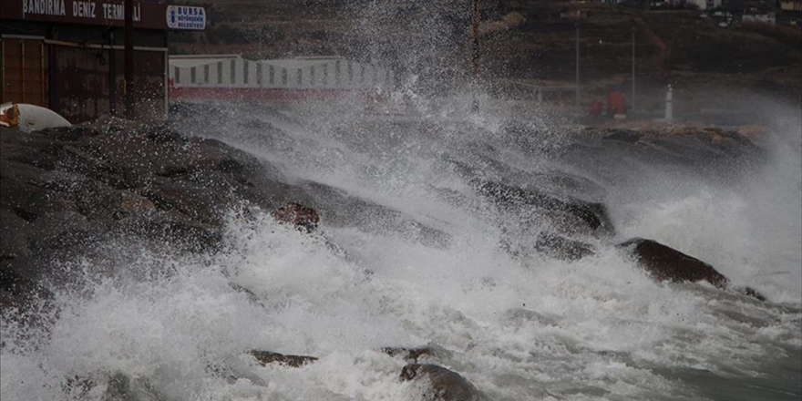 Marmara Bölgesi Ve Kuzey Ege'de Fırtına Bekleniyor