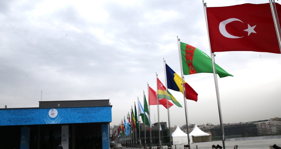 İİT Afganistan'da Derhal Ateşkes Yapılmasını İstiyor