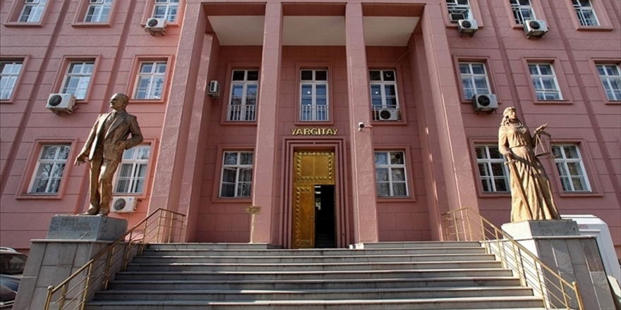 Yargıtay, Kredi Kartıyla Pos Cihazından Yapılan Dolandırıcılıktan Bankayı Sorumlu Tuttu