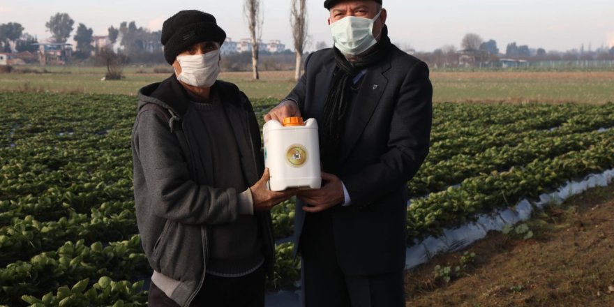 Aydın Büyükşehir'den Çiftçiye Sıvı Gübre Desteği