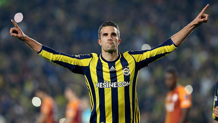 Fenerbahçe'nin Eski Golcüsü Van Persie: Manchester United'da Kalmak İstiyordum