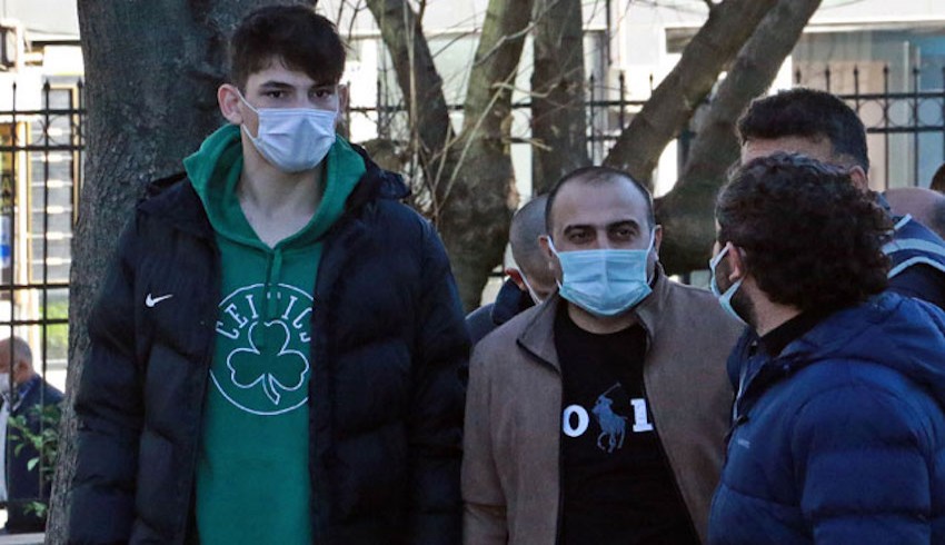 Dolandırıcılardan iş insanlarına: Kimseye inanıp da böyle para göndermeyin. Sonra bizim de başımızı yakıyorsunuz