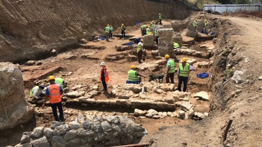 Haydarpaşa Arkeoloji Kazılarında Toplu Mezar Bulunan Yapı Keşfedildi