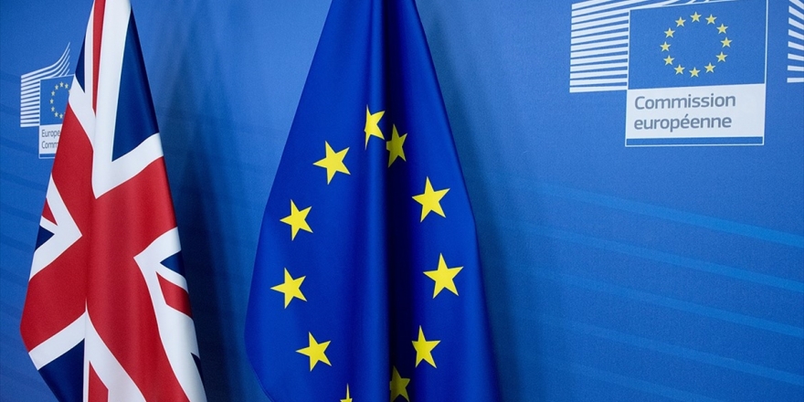 Ab, Birleşik Krallık İle Ticaret Anlaşması İmzaladı