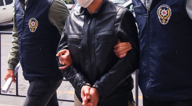 'İzmir Depremine Yardım' Bahanesiyle İş İnsanlarını Dolandıran 3 Kişi Tutuklandı