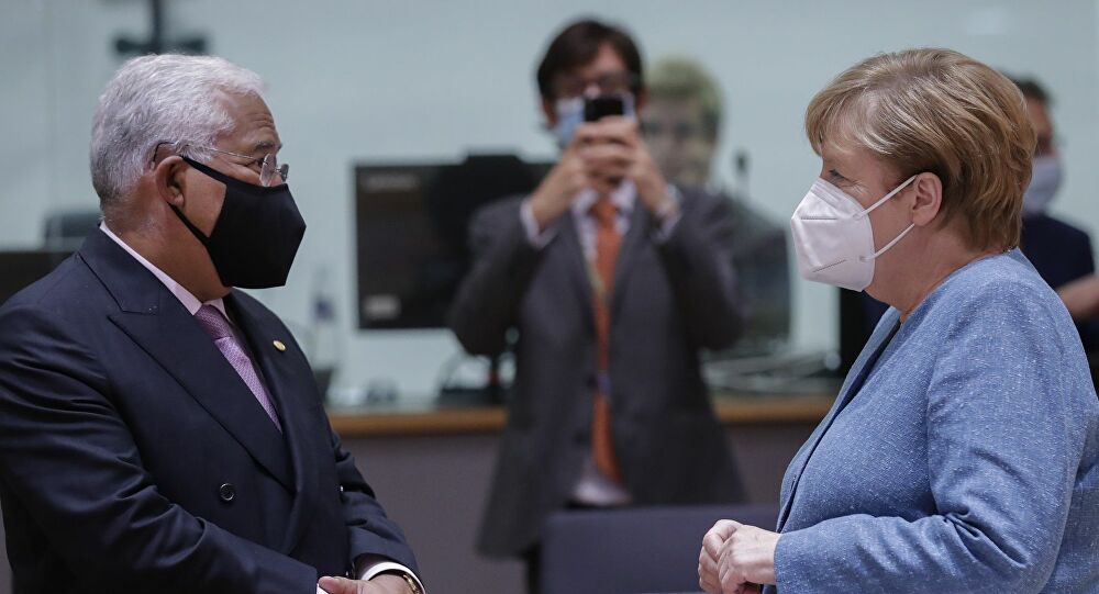 Merkel, AB Dönem Başkanlığını Portekiz Başbakanı Costa'ya Devretti