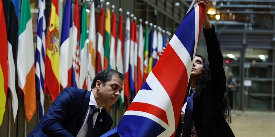 İngiltere'nin Ab'den Ayrılığı Resmen Tamamlandı