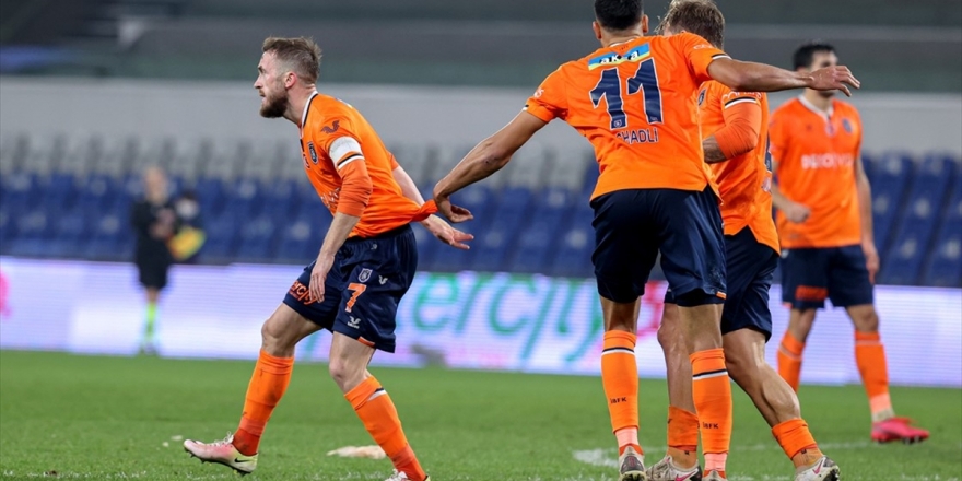 Medipol Başakşehir Yarın Deplasmanda Aytemiz Alanyaspor İle Karşılaşacak