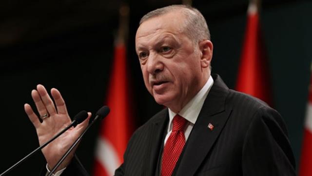 Erdoğan'dan Fikri Sağlar'ın 'Türban' Çıkışına Sert Tepki: CHP'nin Faşizan Anlayışının Bir Yansımasıdır