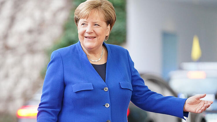 Merkel Ulusa Sesleniş Konuşmasında “Sıram Gelince Aşı Olacağım” Dedi