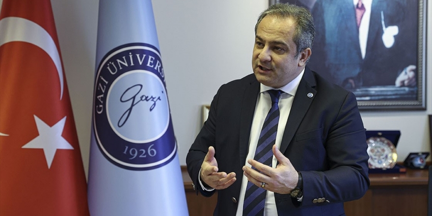 Bilim Kurulu Üyesi İlhan: Sokağa Çıkma Kısıtlamasının Sonucu Yüz Yüze Eğitimin Başlamasında Belirleyicilerden Olacak