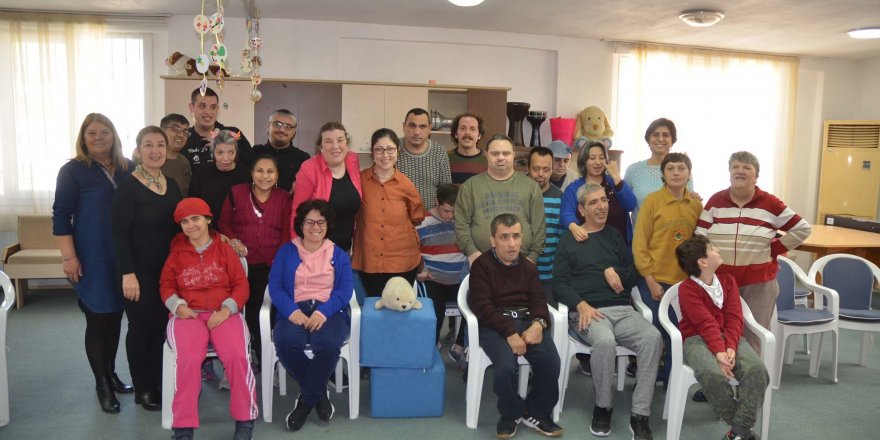 Kuşadası Belediyesi Tiyatrosu'na Sosyal Sorumluluk Ödülü