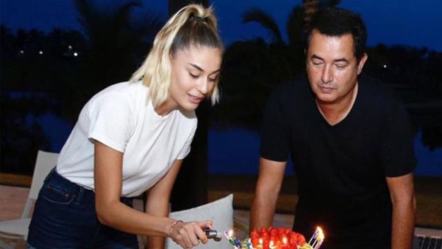 Acun Ilıcalı'nın 30 Yaş Küçük Sevgilisi İlk Kez Ailesini Paylaştı