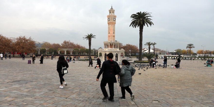 İzmir'de Mutasyonlu Virüs Önlemlerine Dış Ticaret Ayarı