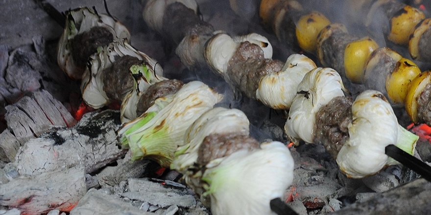 Gaziantep'in Sarımsak Kebabı Ve Sarımsak Aşına Coğrafi İşaret Tescili