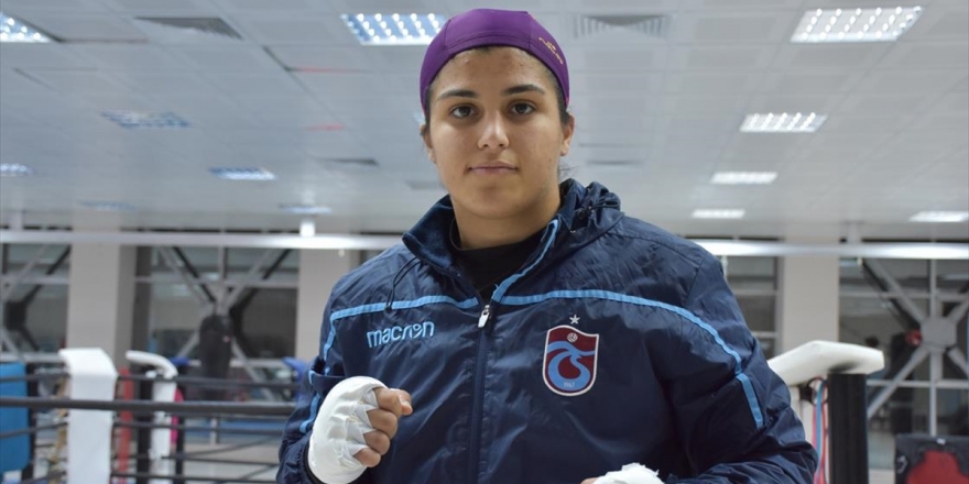 Milli Boksör Busenaz Sürmeneli Olimpiyatlarda Türk Bayrağını Dalgalandırmak İstiyor