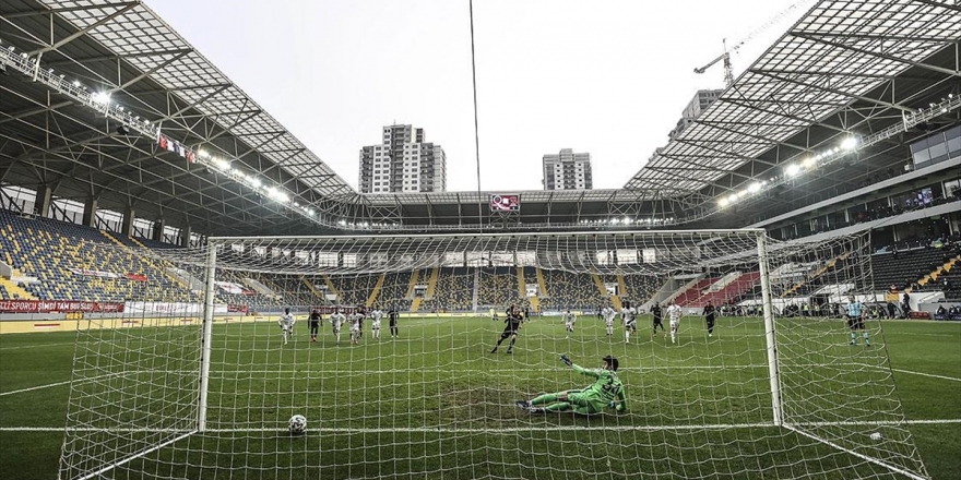 Gençlerbirliği 3 Puanı 3 Golle Aldı