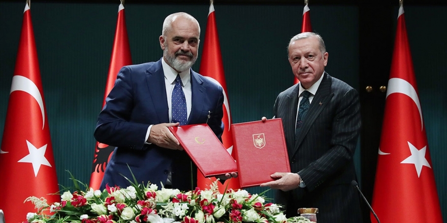 Cumhurbaşkanı Erdoğan: Fetö'nün Türkiye-arnavutluk İlişkilerini Zehirlemesine İzin Vermeyeceğiz