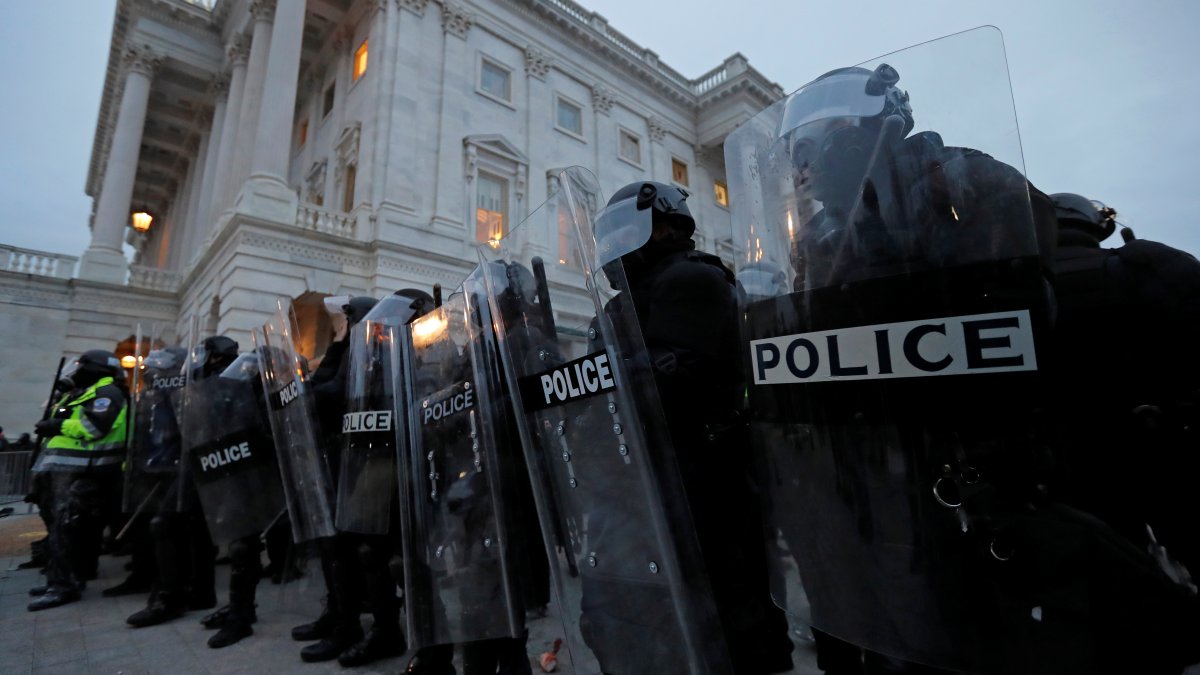 ABD'de Kongre baskınının ardından Beyaz Saray'dan 3 istifa