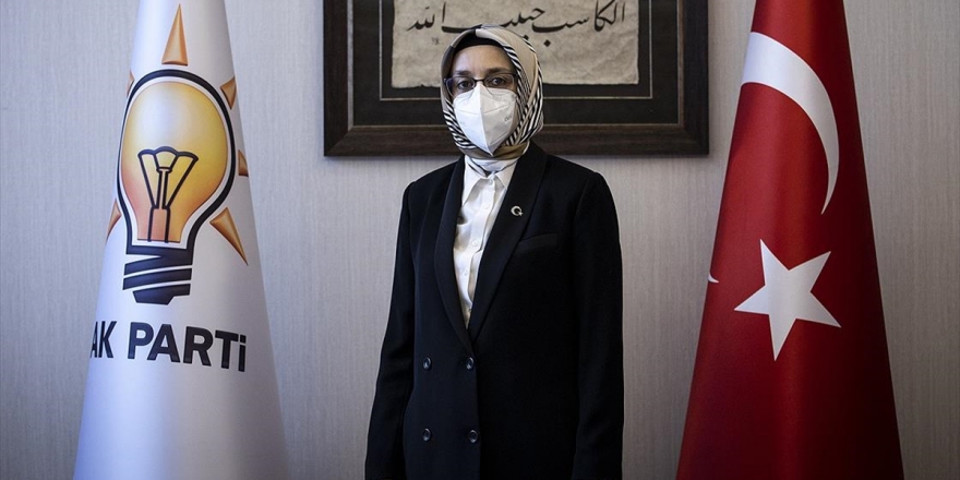 Ak Partili Kadınlar Ev Yemeği İle Sağlık Çalışanlarına Destek Oluyor