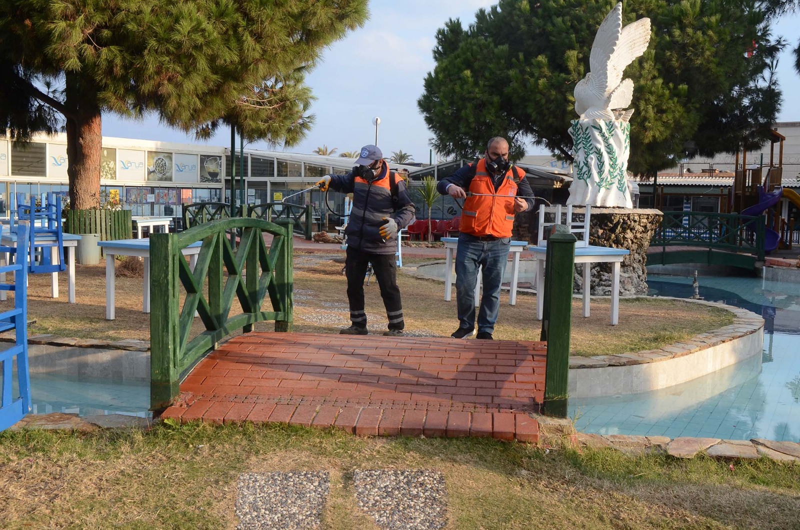 KUŞADASI’NIN HİJYEN SAVAŞÇILARI GÖREV BAŞINDA