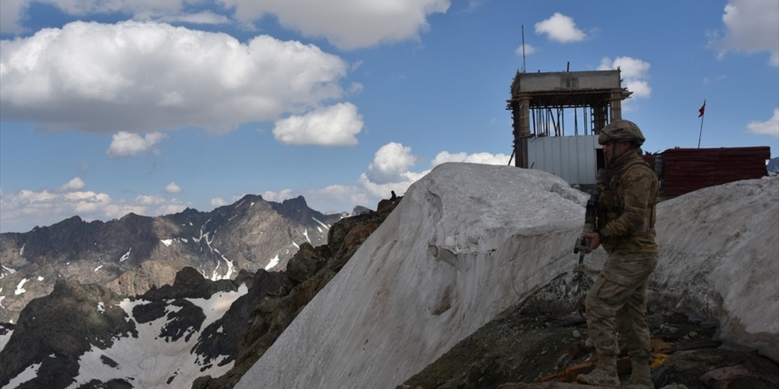 Diyarbakır Lice Kırsalında Bir Asker Şehit Oldu, İki Asker Yaralandı