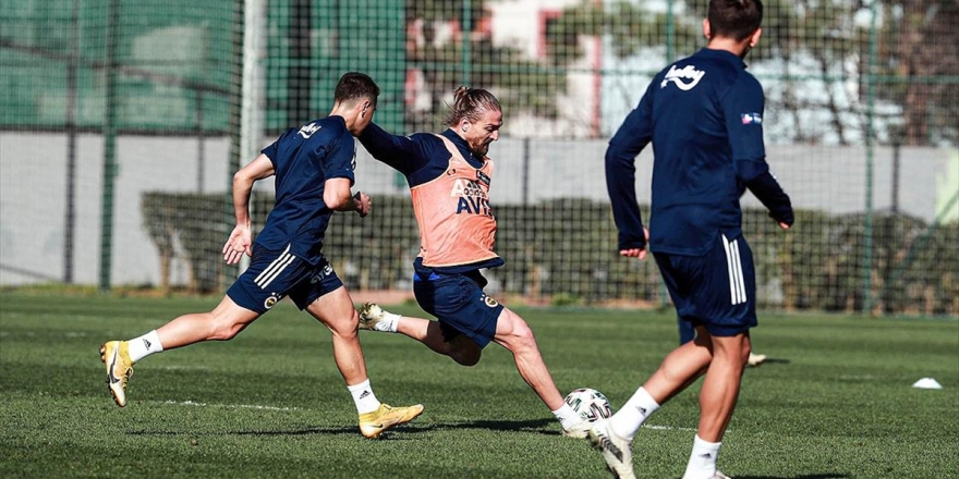 Fenerbahçe Büyükşehir Belediye Erzurumspor'a Konuk Olacak